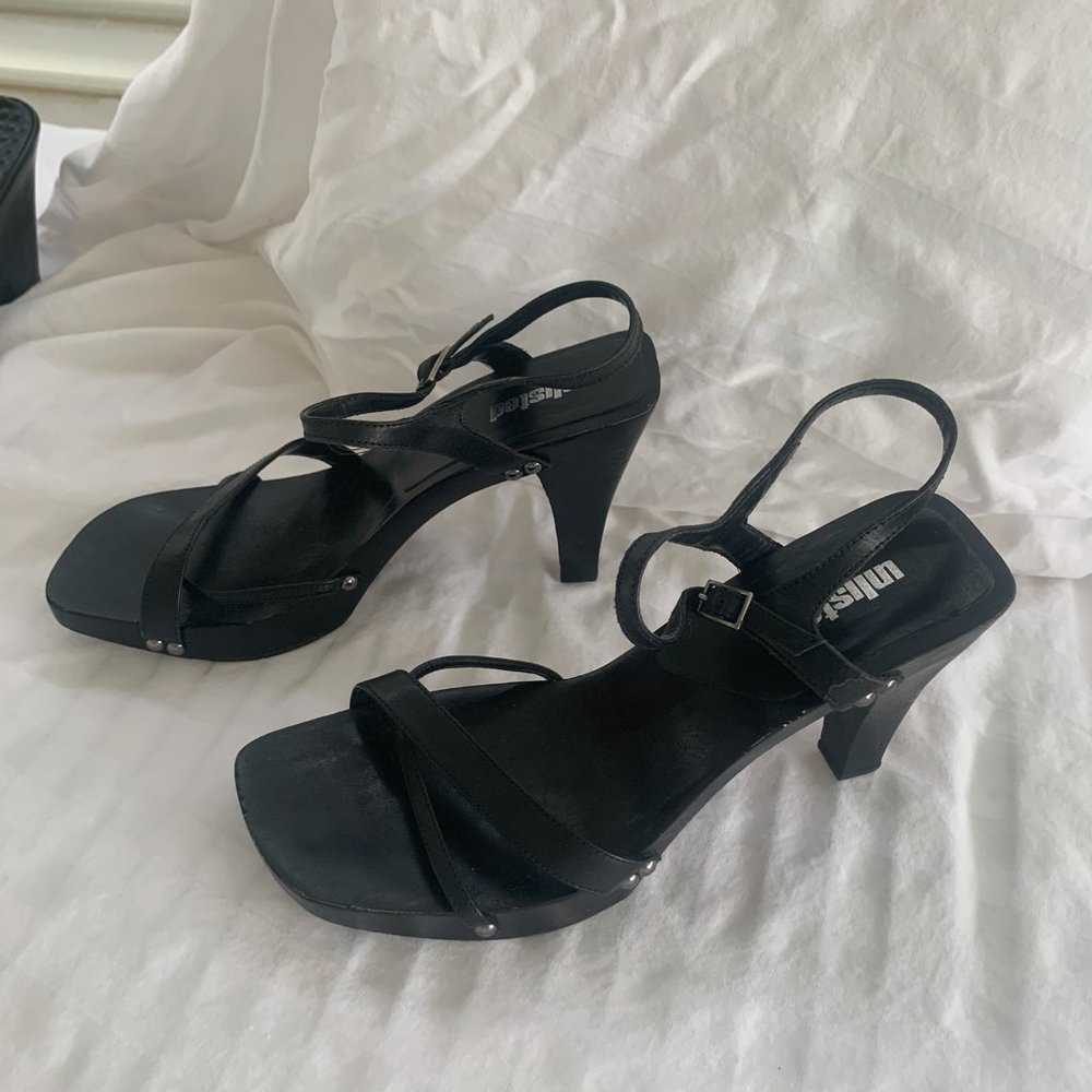 Unlisted Black High Heels Leather Straps & Wooden Souls Vintage Size 8
